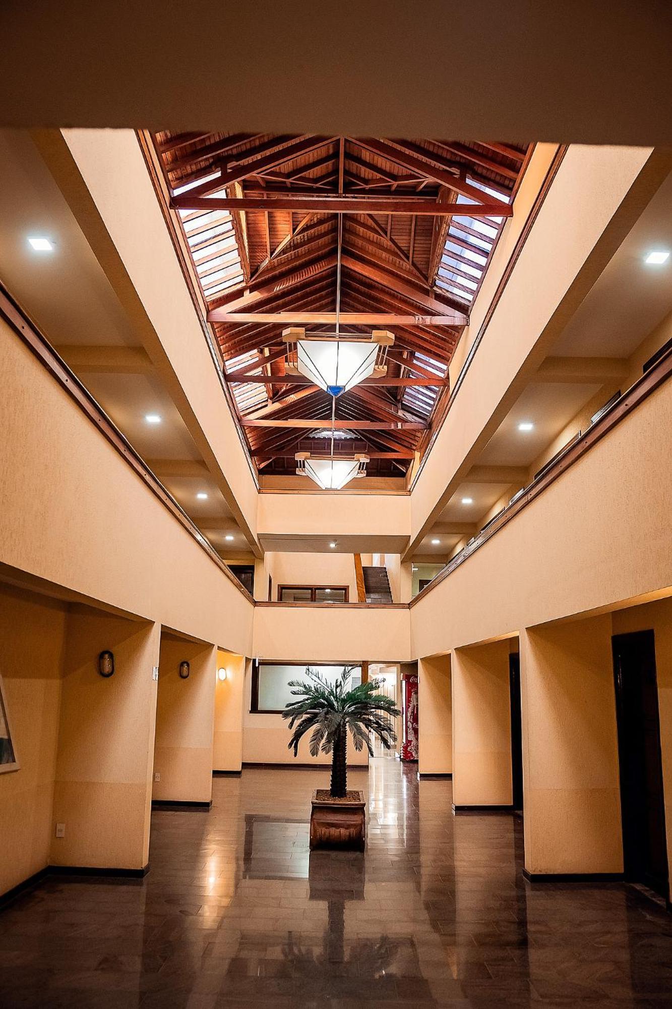 Sakr Hotel Penapolis Экстерьер фото