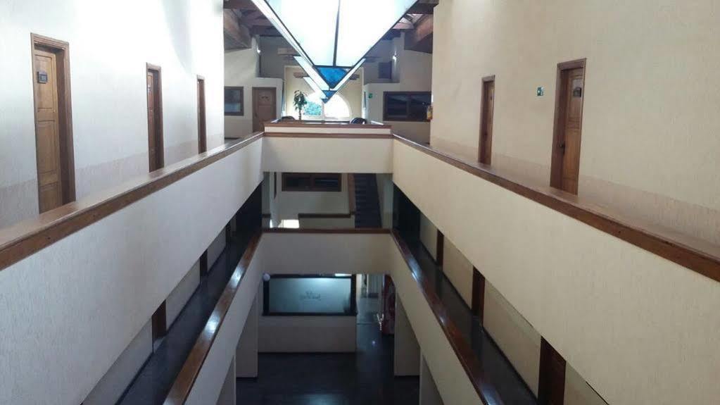 Sakr Hotel Penapolis Экстерьер фото
